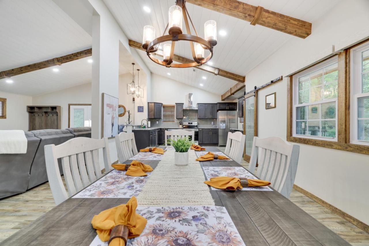Holiday home Whiskey Pines Retreat! Single Level Home, Outdoor Firepit, Ac, Bbq! Sleeps 9 In Harmony! *